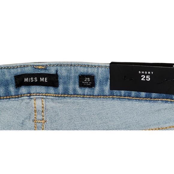 Miss Me Shorts Women 25 Blue Cut-Off Denim Fringe Embroidered Star Jeans NWT - Picture 5 of 7